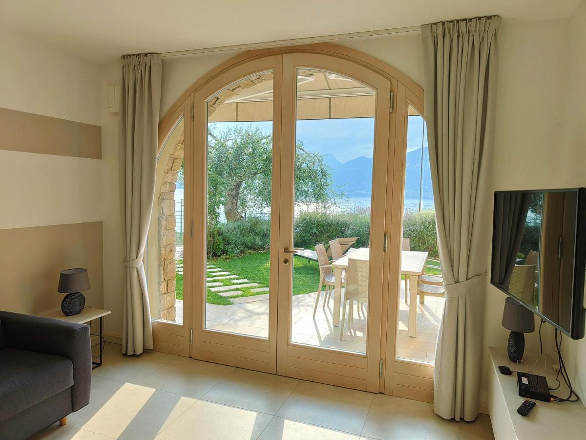 Villa Al Feudo Бренцоне-суль-Гарда Экстерьер фото
