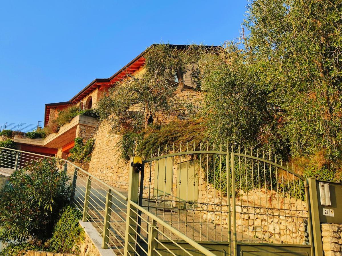 Villa Al Feudo Бренцоне-суль-Гарда Экстерьер фото