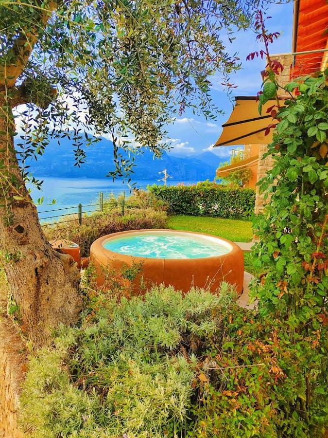 Villa Al Feudo Бренцоне-суль-Гарда Экстерьер фото
